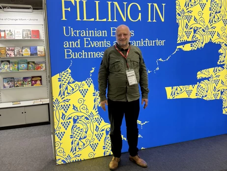 Засновник «Фоліо» Олександр Красовицький - про нову книгарню, кризу ринку та чому книжки дорожчатимуть