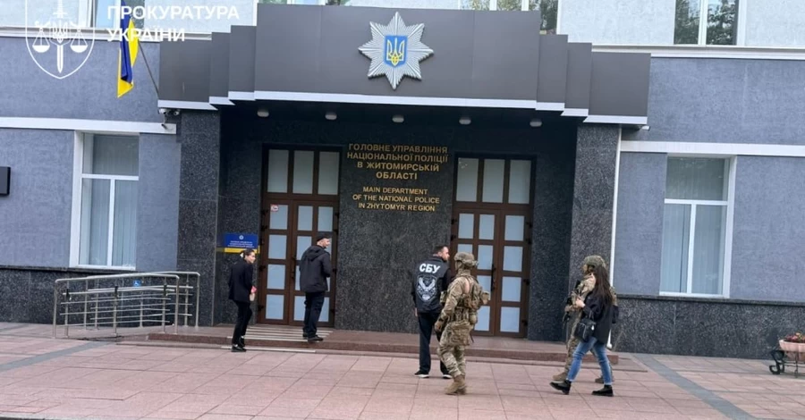 Суд відправив під варту посадовців Нацполіції, яких підозрюють у «кришуванні» роботи «порноофісів»