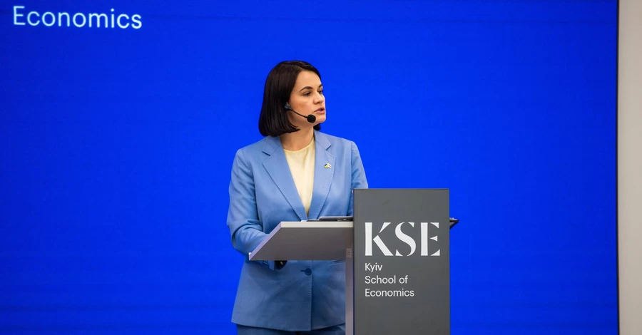 Белорус в Threads попросил Тихановскую привезти ему диплом из Киева - и она ответила