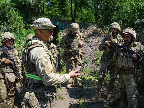 Від заробітків до одягу: 7 реформ, які готують в армії