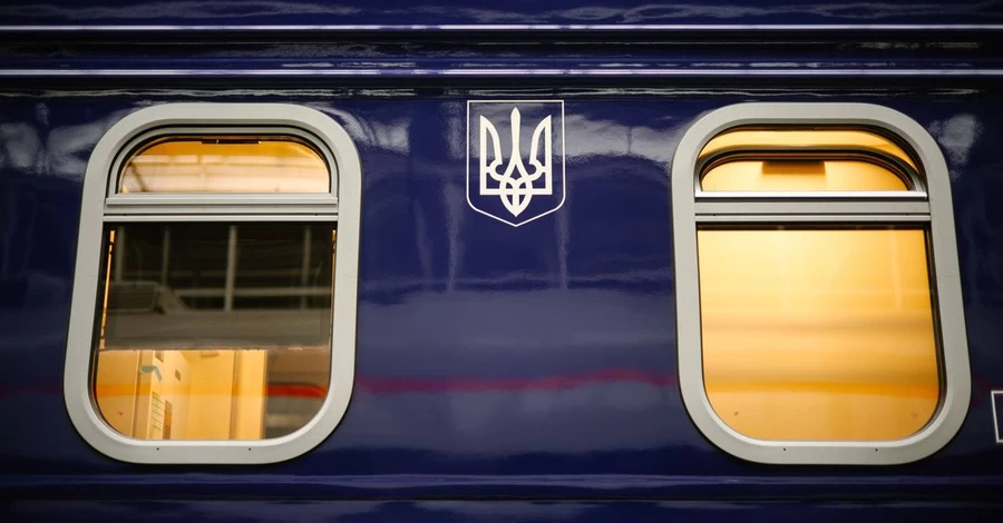 Войск РФ ударииа по поездам на Запорожье - погиб машинист, есть пострадавшие 