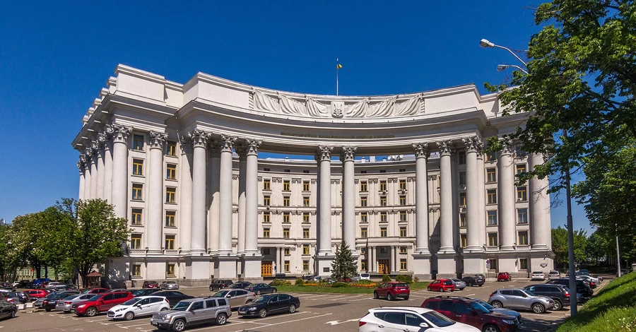 Завдавати ударів по власній атомній станції?, - у МЗС спростували 