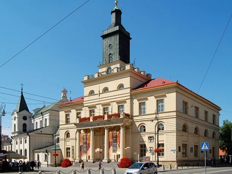 З мерії Любліна зняли прапор України через указ Зеленського щодо УПА