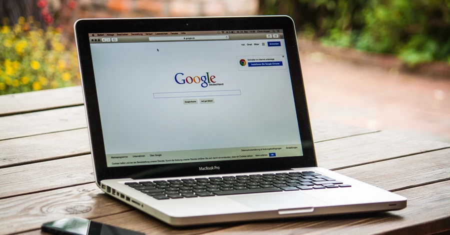 Европарламент отказывается от технологий США - Google заменят на французский Qwant