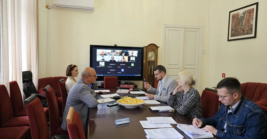 Украина разрешила эксгумацию останков поляков в трех областях