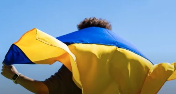 Україна спростила повернення молоді з окупованих територій - паспорт можна оформити в п'яти країнах