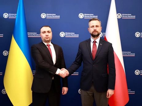 Буданов зустрівся з головою Міноборони Польщі - обговорили скандал із 