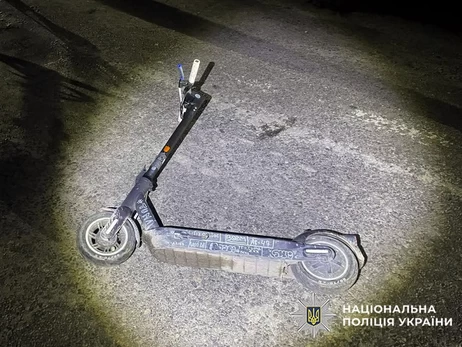 В Хмельницкой области 13-летний подросток попал в реанимацию после падения с электросамоката