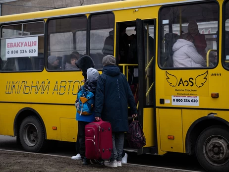 На Донеччині оголосили примусову евакуацію з частини Слов’янська, Краматорська і Біленького та ще з двох сіл