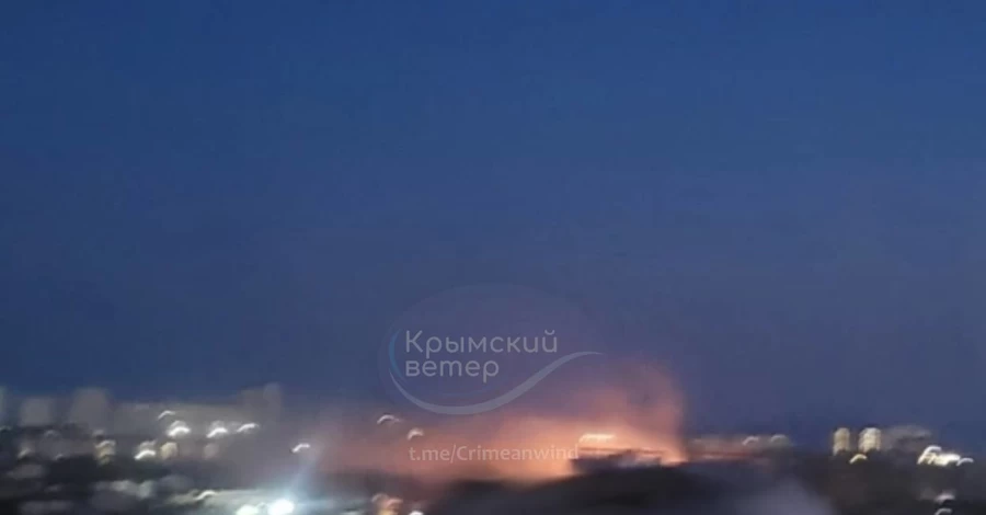 Топливный коллапс и поврежденные мосты: последствия ночных прилетов в оккупированном Крыму 