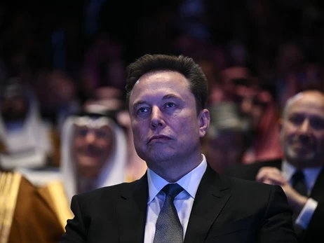 Ілон Маск вивів SpaceX на біржу і став першим у світі трильйонером