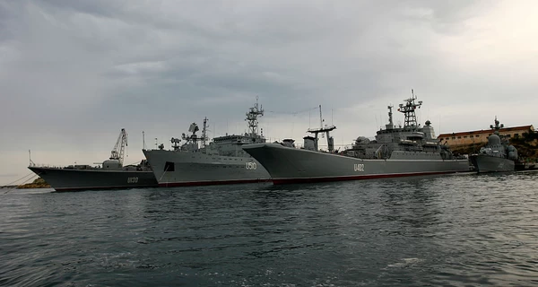 Командування Чорноморського флоту РФ готується до евакуації із Криму, - 