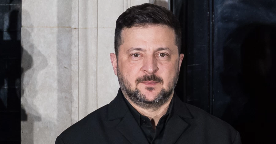 Мені важко, коли віддаю нагороди, а матері втрачають дітей. У такі моменти я плачу, - Зеленський