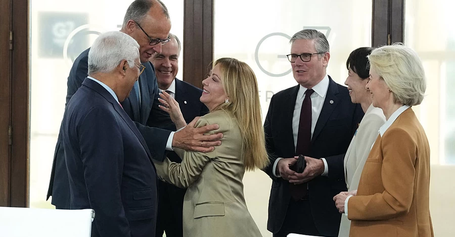 Прем’єрка Італії Мелоні розповіла колегам по G7, що кинула курити