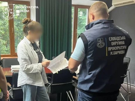 У Харкові матір била новонароджену доньку - дитина отримала переломи та крововиливи в мозок