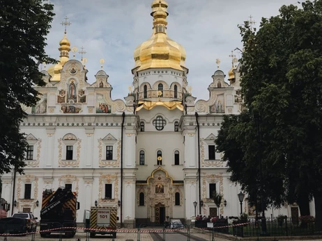 Києво-Печерська лавра частково відновила роботу для відвідувачів