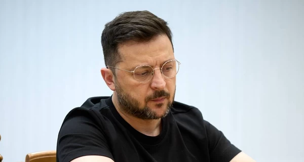 Зеленський дав Лукашенку тиждень на демонтаж ретрансляторів для дронів - 