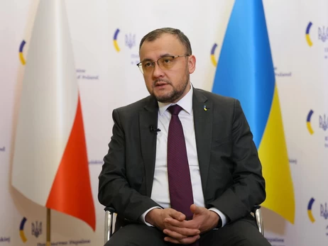 Посол Украины Боднар тоже возвращает свой орден Польше