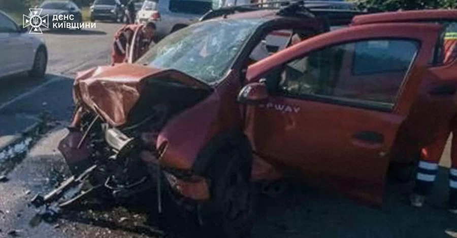 На Київщині сталася ДТП з загоряяннм авто - 4 загиблих і 3 постраждалих