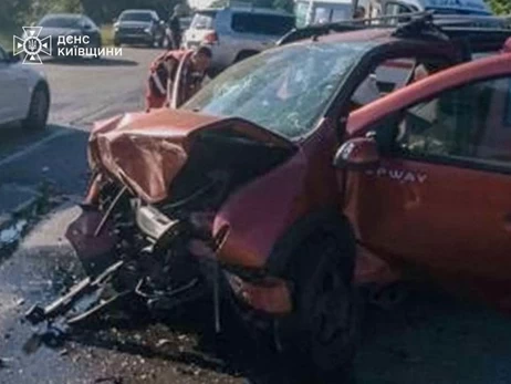 На Київщині сталася ДТП з загоряяннм авто - 4 загиблих і 3 постраждалих