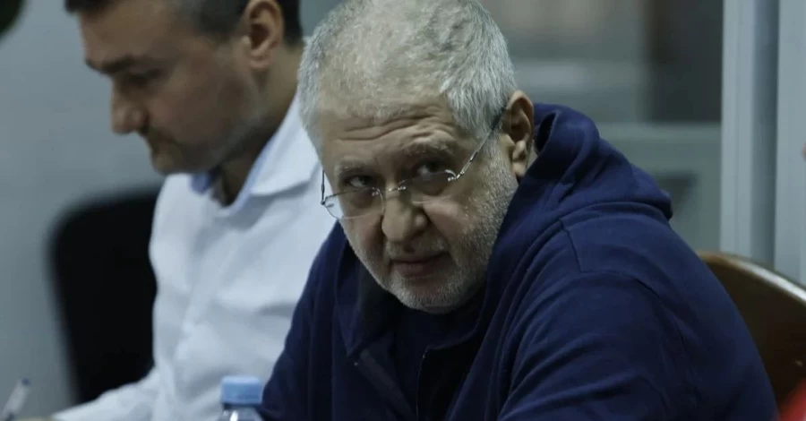 Потерпевший Карпенко впервые рассказал в суде об угрозах и покушении на себя по делу Коломойского