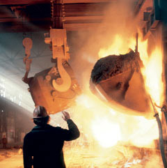 Металлургов пугают увольнениями 