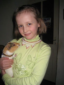 Десятилетняя София покажет свое мастерство на неделе моды    