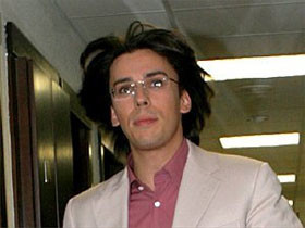 В кризис Галкин экономит на отелях, а Леонтьев - на еде 