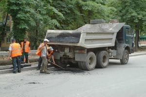 Движение по Набережной перекрыли до конца недели  