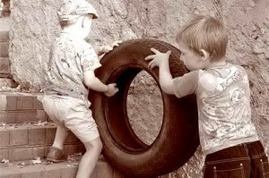 «Молодая гвардия» сушит сухари для... Бублика? 