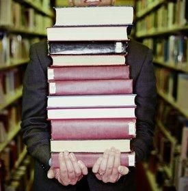 Библиотекари устроили смс-голосование за звание самой популярной книги  