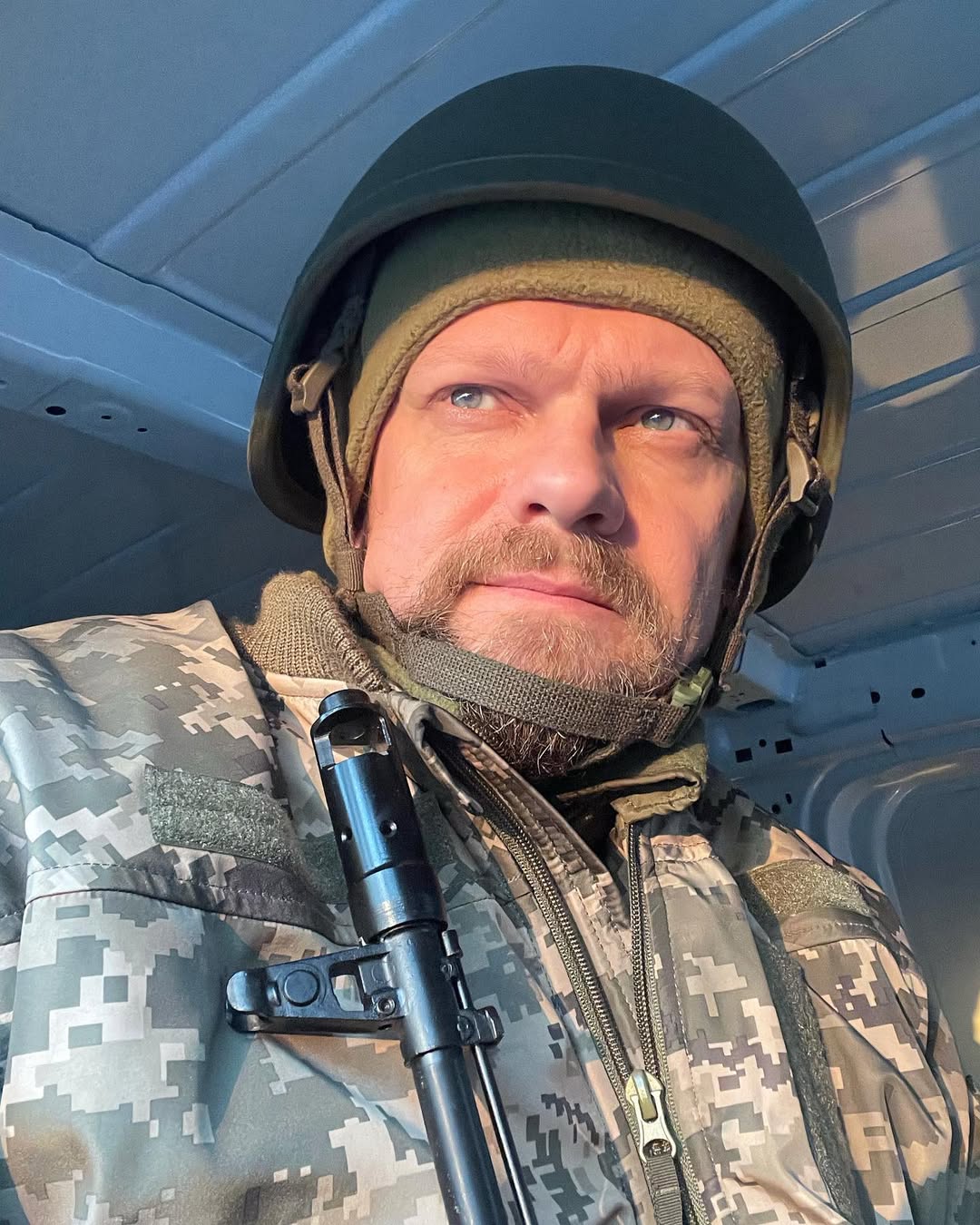 Гарик Бирча служит в 210 отдельном полку «Берлинго». Актер, в частности, выполнял боевые задания в Курской области. Фото: instagram.com/garik_bircha/