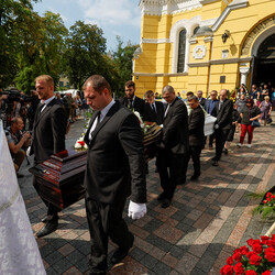 REUTERS/Valentyn Ogirenko