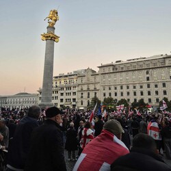 Протесты 4 октября. Площадь Свободы, Тбилиси. Фото: автор