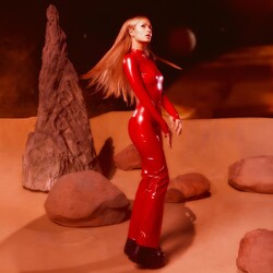 Фото: instagram.com/parishilton