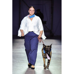 JULIYA KROS о «способности изменяться, сохраняя себя». Фото: Владимир Босак (Ukrainian Fashion Week)